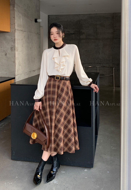 [HANNA Hanna] Simple check pattern mid-length skirt new daily commuting all-match A-line skirt (with belt) H3558