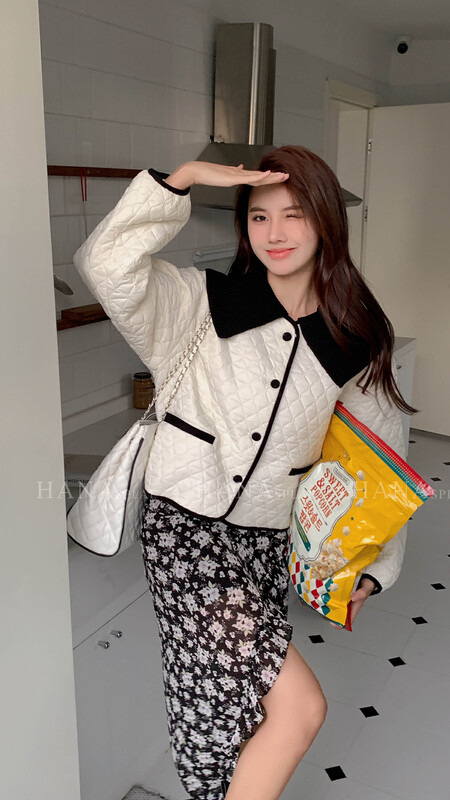 [HANNA Hanna] Rhombus Plaid Cotton Coat Women's Contrasting Color Large Lapel Simple Korean Cotton Cotton Short Cotton Cotton H5576