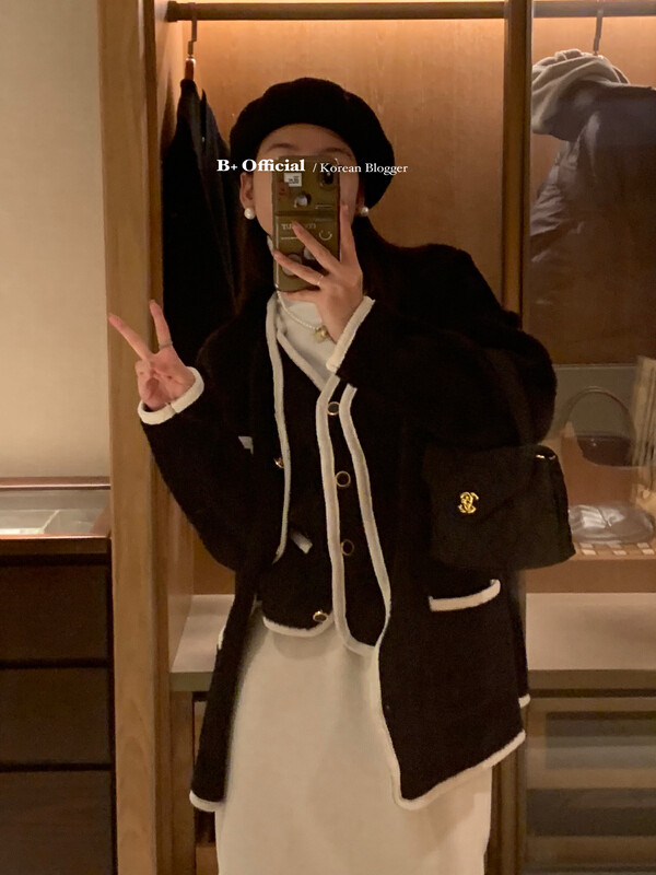 【B Plus】Korean version of the simple and atmospheric commuting thickened fake two-piece short jacket 22-8555-2