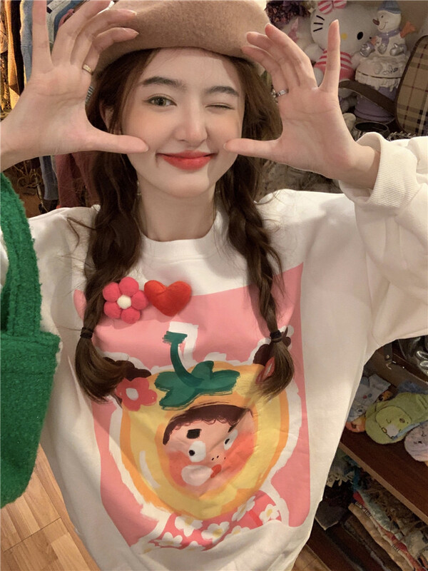 [Timely Rain] Korean style ins sweet, age-reducing and fun printing round neck loose fleece sweater (with hearts, flowers) N060# WPL