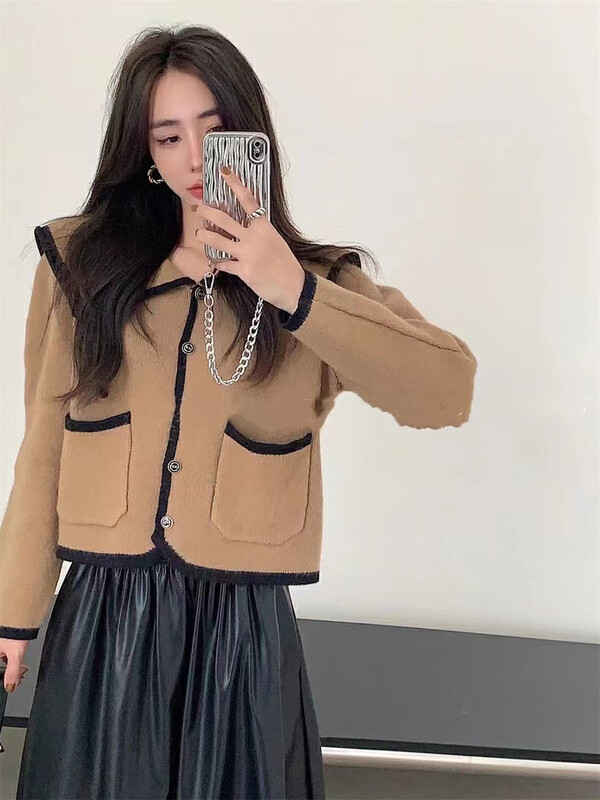 [Y.JIA] Temperament all-match Korean button big collar lazy sweater 929
