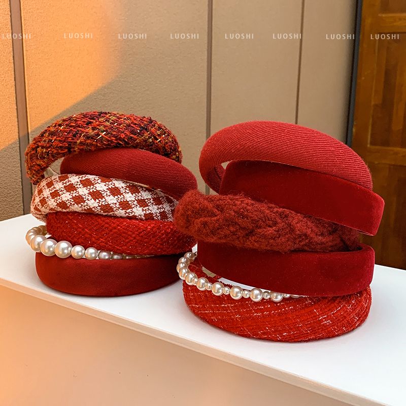 High skull top retro red headband female Korea 2022 new net red press hair headband wide-brimmed hairpin headdress