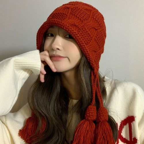 Student red hat female autumn and winter warm wool tassel pullover cap hand-knitted ear protection Japanese style thick tide