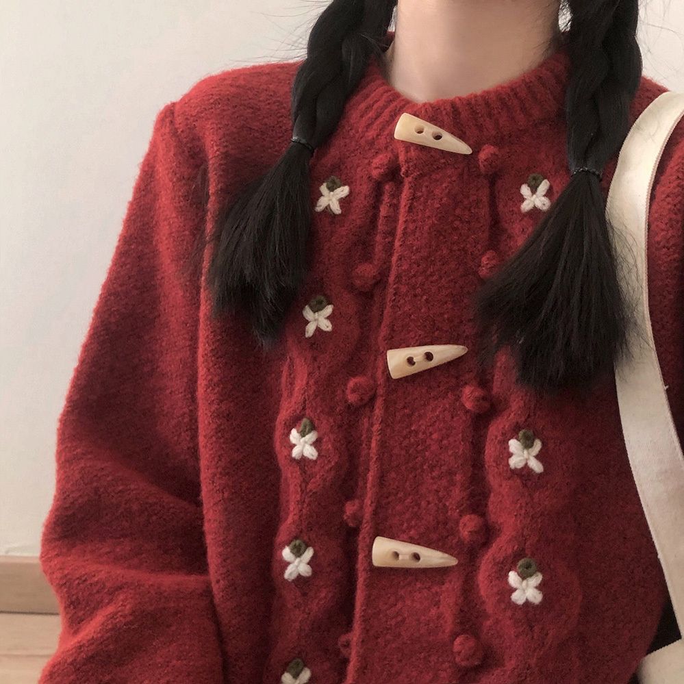 Burgundy/beige retro style Japanese crochet horn buckle cardigan knitted sweater jacket small man spring