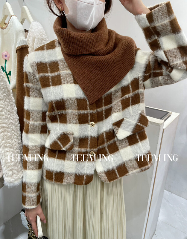 【TEEM ING】Korean temperament thick plaid short jacket (with detachable woolen scarf) 22T708# HJY