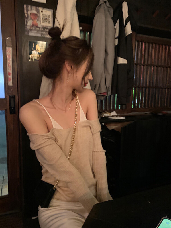 【WGWE】Design sense Korean version splicing fake two long-sleeved T-shirts 2971# FHX
