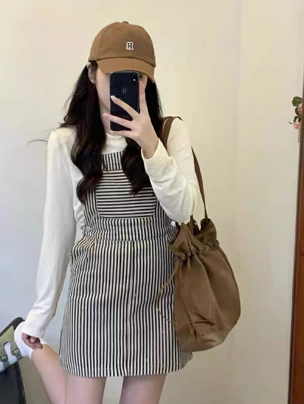Original price 98.99! New for winter! [WGWE] Fashionable retro high-end niche striped suspender skirt + versatile round neck long-sleeved T-shirt suit 2814# FHX