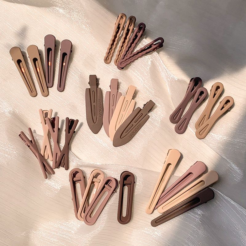 Milk coffee color broken hair small hair clip female side clip hair card autumn and winter bangs word clip clip headdress duckbill bb clip