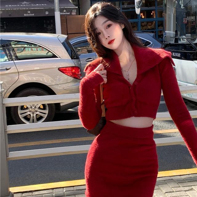 One-piece suit Christmas atmosphere for sweet foreign style red imitation mink fur with shoulder collar straps half skirt slimming suit for women