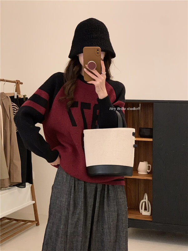 【HEY BELLA】Comfortable warm sweater with round neck color block pullover B9676# L
