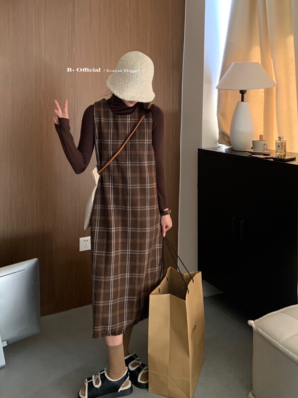 【B plus】Korean plaid literary nylon material vest skirt suit 22-8481-2