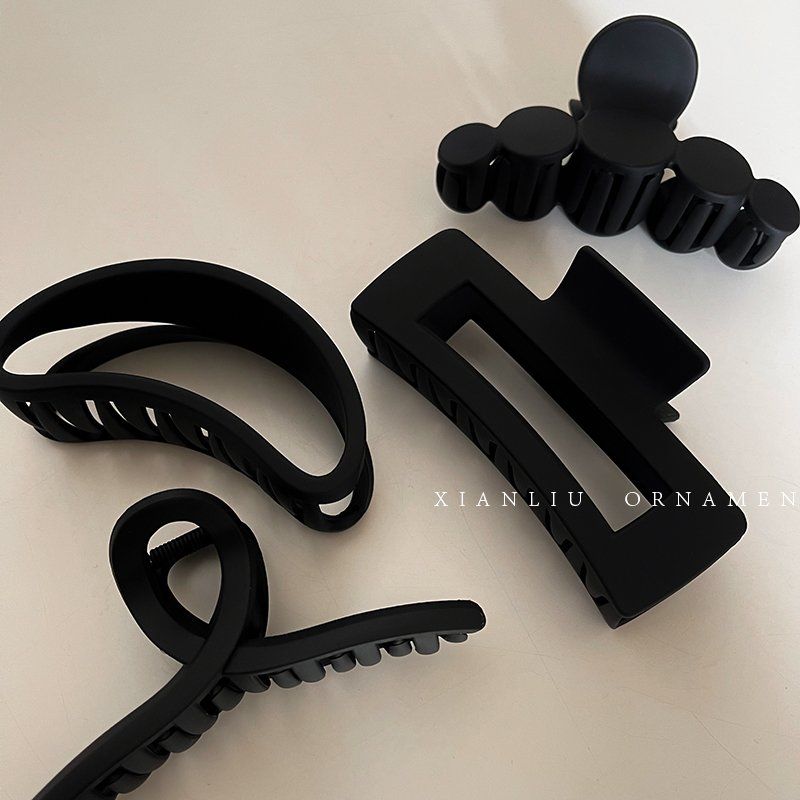 High-end black clip temperament disc hair shark clip hair clip net red 2021 new clip headgear at the back of the head