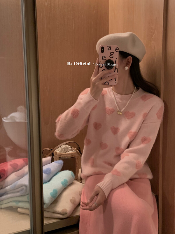 [B plus] fresh and simple peach heart skin-friendly soft waxy sweater 22-8693-2