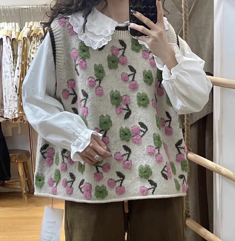 [Blue Show] Vintage Embroidered Cherry Knit Vest 07820# LSW