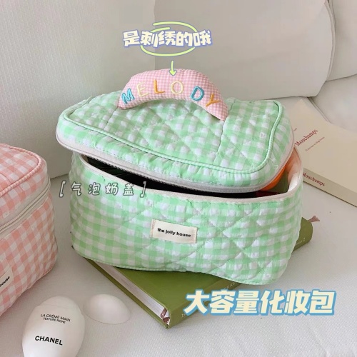 Small Fresh Korean Style Cosmetic Bag Embroidered Cotton Handbag Large Capacity Cosmetic Compartment Storage Bag for Women