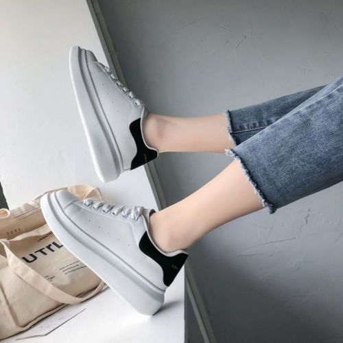 McQueen's heightened thick-soled white shoes  new Korean version of all-match casual shoes classic student sneakers ins same style