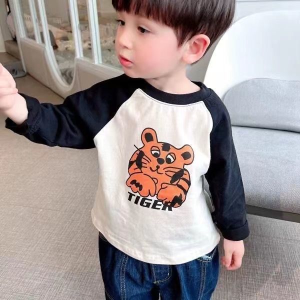 Two-piece boys and girls long-sleeved T-shirt children's pure cotton bottoming shirt 2022 new Korean version of baby spring and autumn top t