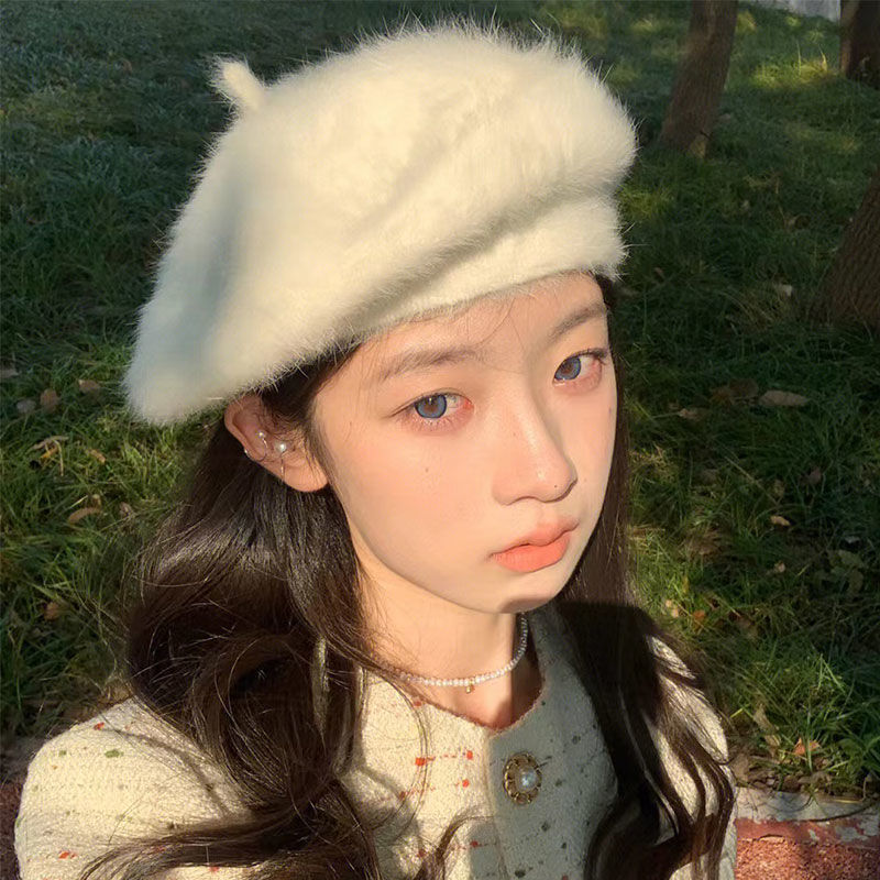 Rabbit fur beret women's autumn and winter Korean version of the face small bud painter's hat Japanese big head circumference white plush hat