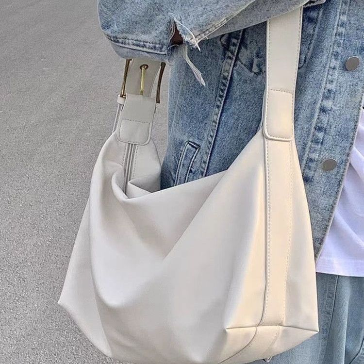 2022 new fashion summer college retro solid color large-capacity tote bag commuting all-match shoulder messenger bag