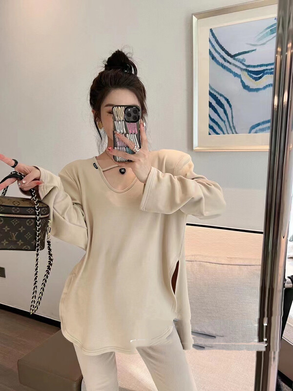 [MI NI] Versatile collarbone loose long-sleeved T-shirt (only sell T-shirts) 9763# PCZ