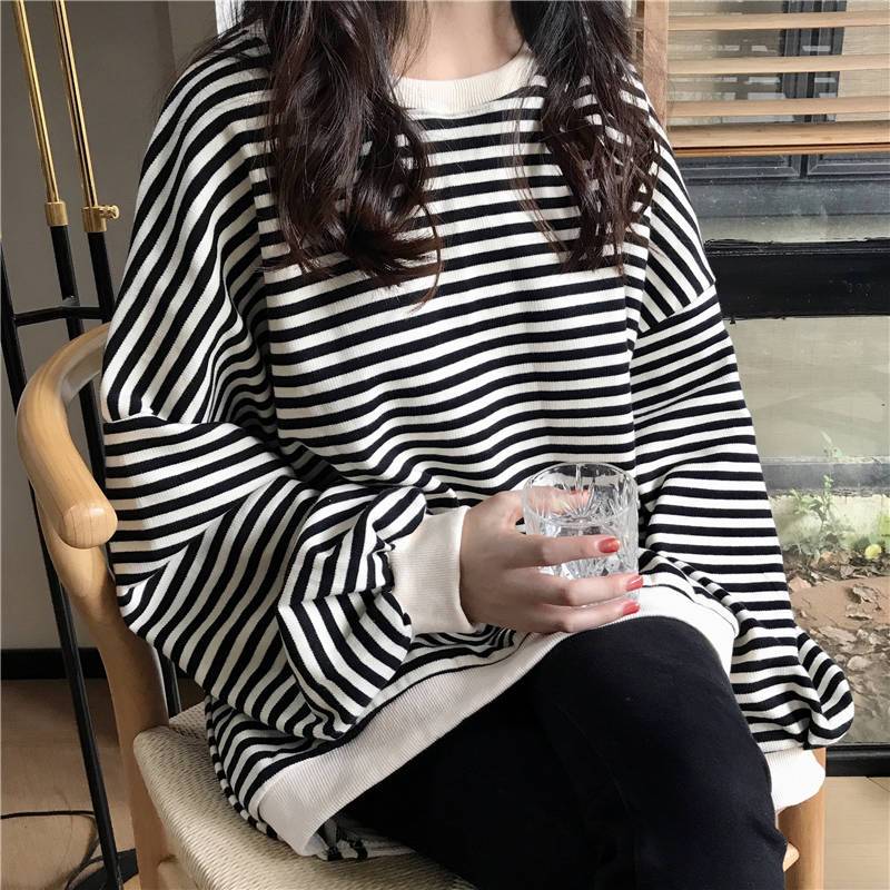 Extra large size women's clothing 280 thin section sweater women 300 catties fat mm plus fat increase 260 loose 240 striped top tide