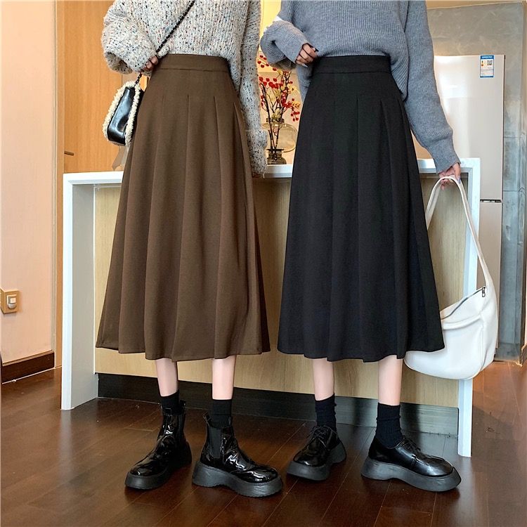 2022 autumn and winter new pleated woolen retro black skirt women's high waist covering cross and thin a-line mid-length skirt
