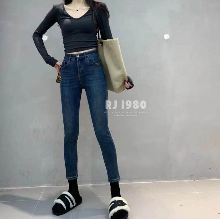 【1980】Winter style pin crown thick-bottom coffee velvet stretch jeans slim fit all-match skinny pants 63625