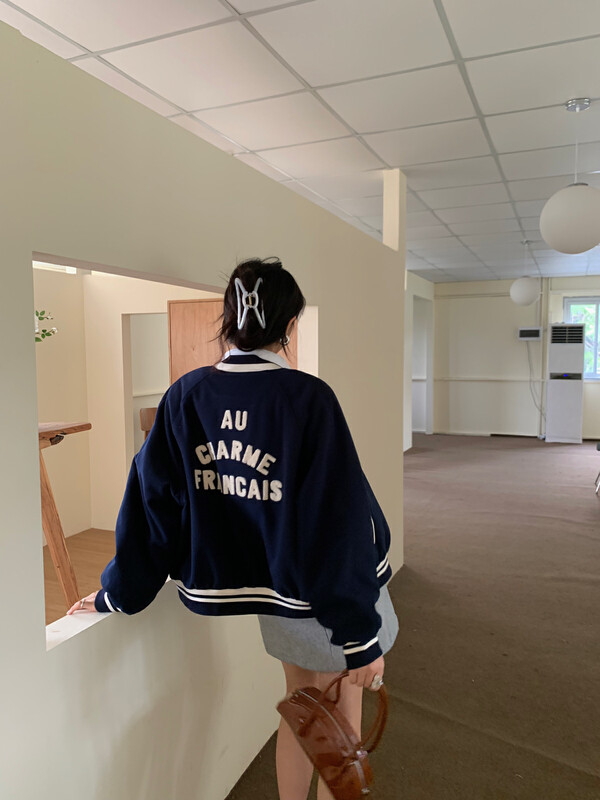 【RAINBOW】Plus velvet embroidered letters on the back baseball uniform short jacket (trendy American style) 06179# FHX