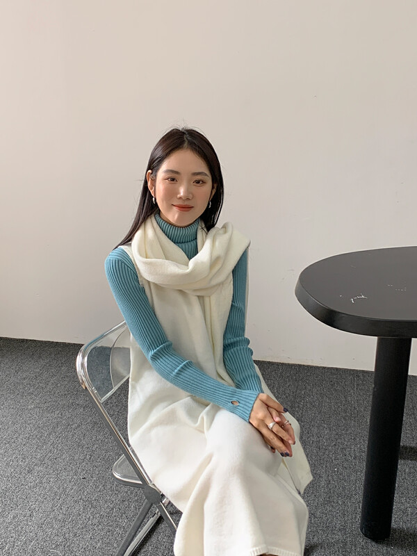 Original price 145.91! 【ONIVINTAGE】Casual loose knitted slim dress (with scarf) OL218N4130