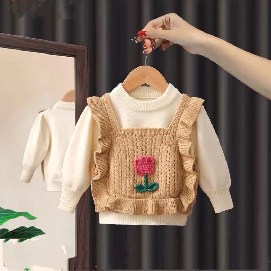 Girls pullover sweater 2022 autumn and winter new baby girl knitted fake two-piece long-sleeved top foreign style Korean fan sweater