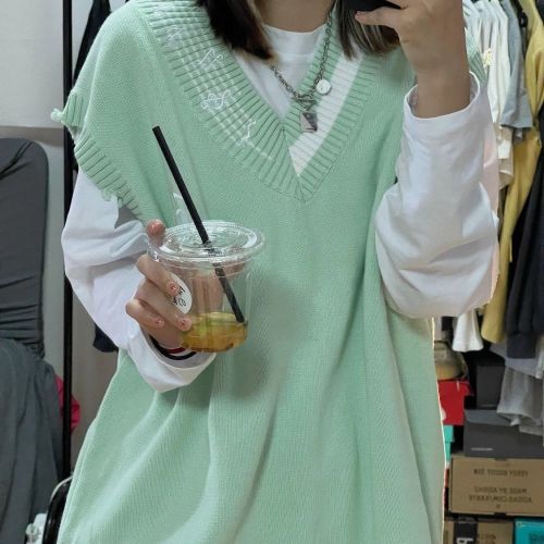Sweater lazy style loose all-match foreign style age-reducing V-neck knitted vest vest with bottoming shirt wide-leg pants women