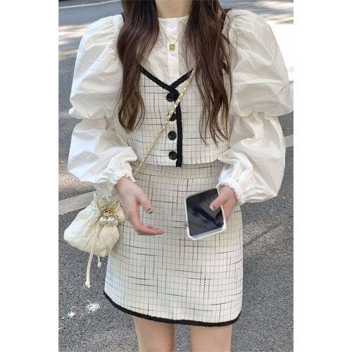 Large size fat MM Xiaoxiang style giant thin cover suit autumn shirt women's high-end sense skirt three-piece set