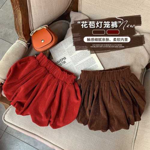 Chen Dazhu girl baby sweet bloomers new loose baby shorts bud pants autumn and winter corduroy layered wear