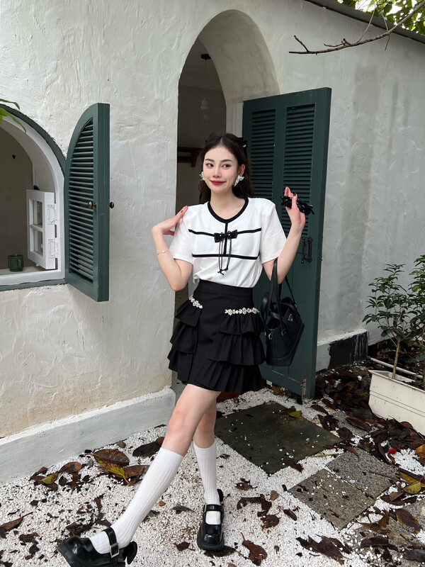 [FEI MAO] Korean version of the new design sense niche bow tie loose chic short-sleeved T-shirt Z-9120# LSL