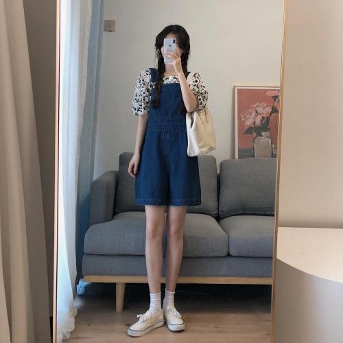 Denim suspender shorts 2022 summer new loose Korean version of age-reducing students all-match slim one-piece suspender shorts [distributed on February 17]