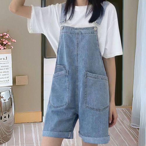 Bib pants large size loose fat mm thin 2021 new Korean version of age-reducing all-match trendy forest denim shorts for women [to be released on February 7]
