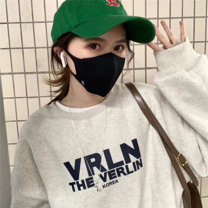 Thin fish scale /205g /sweatshirt for women