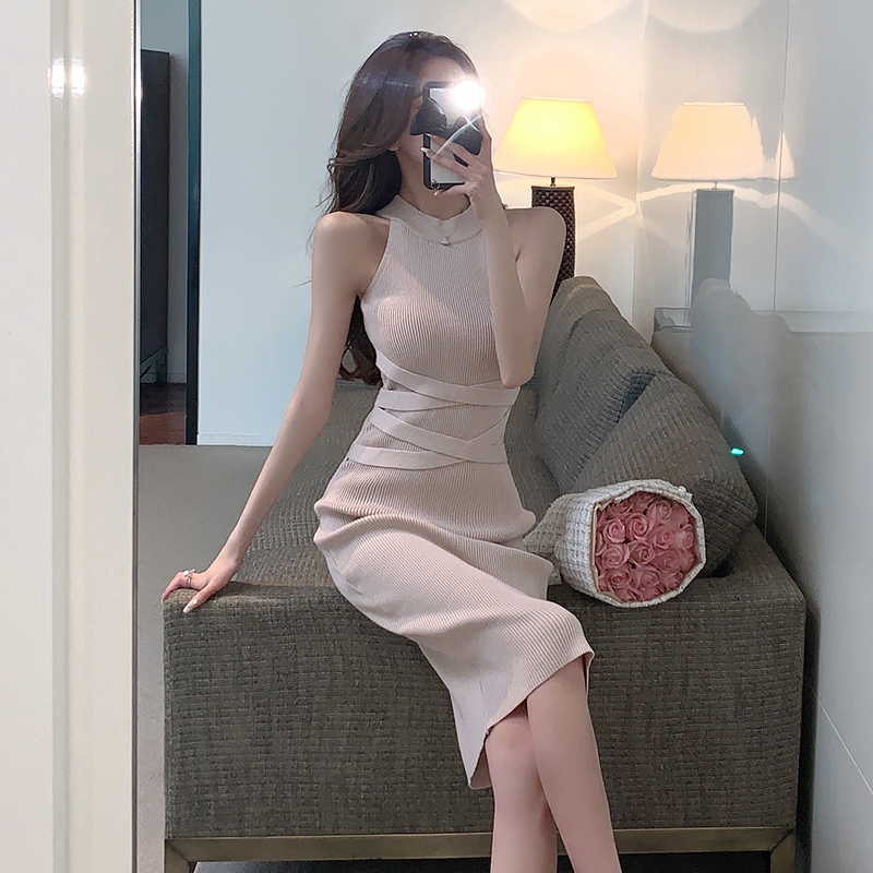 Real shot#Sleeveless hanging neck design vest dress female waist bag hip skirt pure lust female