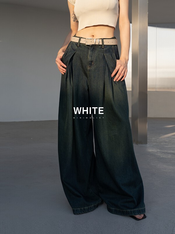 2023早春新款!【WHITE】喇叭顯瘦闊腿牛仔褲  K88898#  LFY