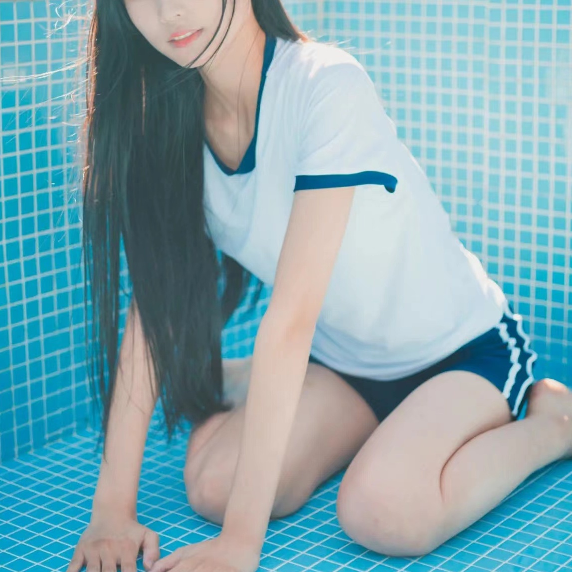 Gymnastics suit swimsuit with chest pad Japanese pure desire wind beach swimming pool conservative thin college style split hot spring suit