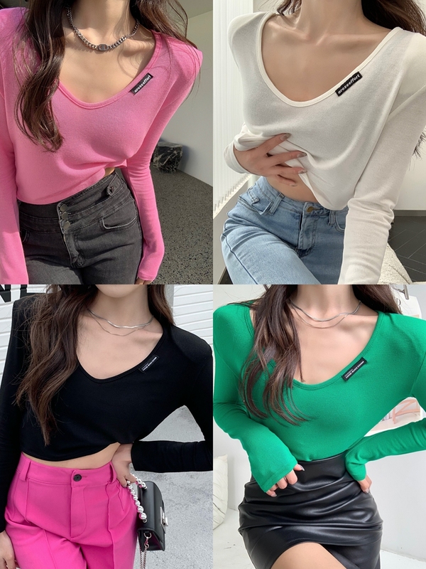 Real shot spring new Hong Kong-style hot girl style fashionable loose V-neck short shoulder pads long-sleeved T-shirt ins navel top