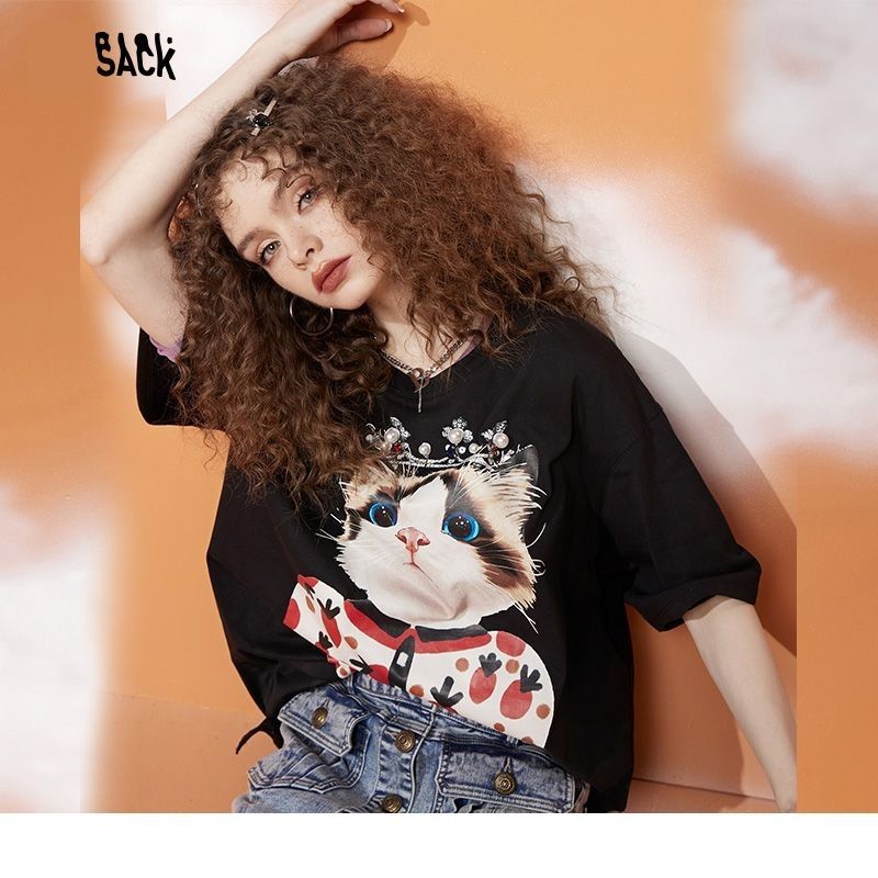 Fairy's magic cat print black short-sleeved t-shirt female 2023 spring new loose half-sleeved round neck top