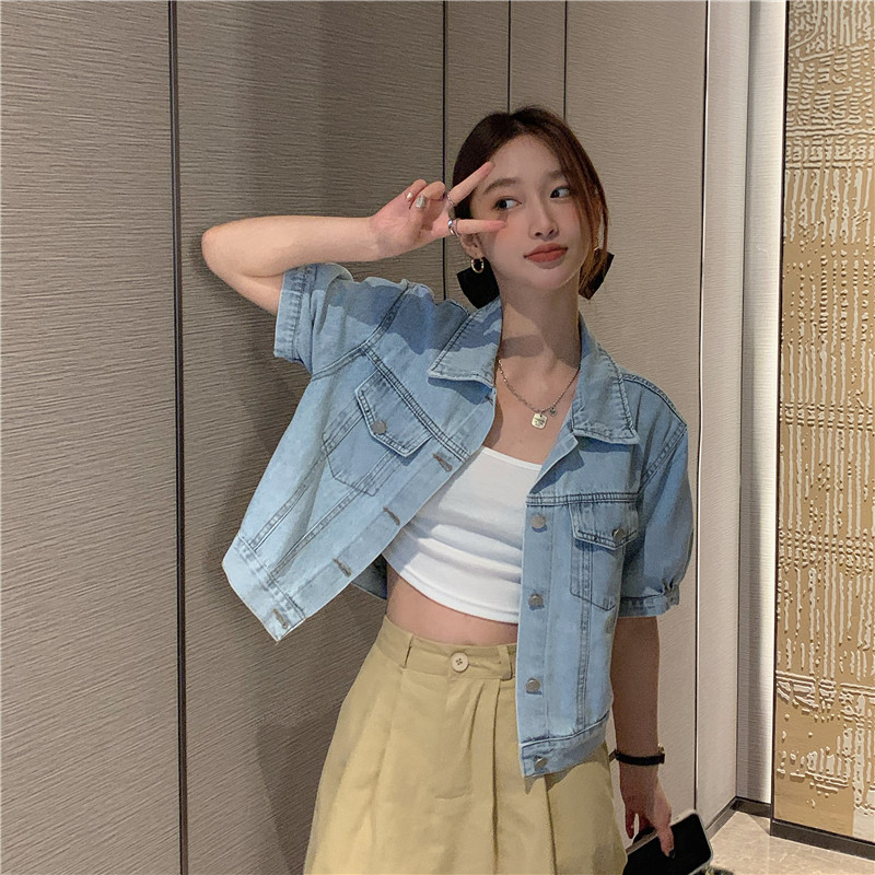 Actual photos, real prices, large quantities in stock, Korean style new women's ins trendy tops, short-sleeved denim jackets for small people