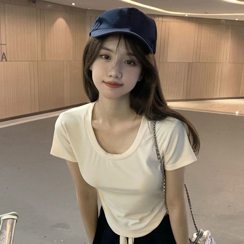 2023 summer design sense niche pure desire style sweet and spicy short-sleeved t-shirt women's irregular curved hem short top