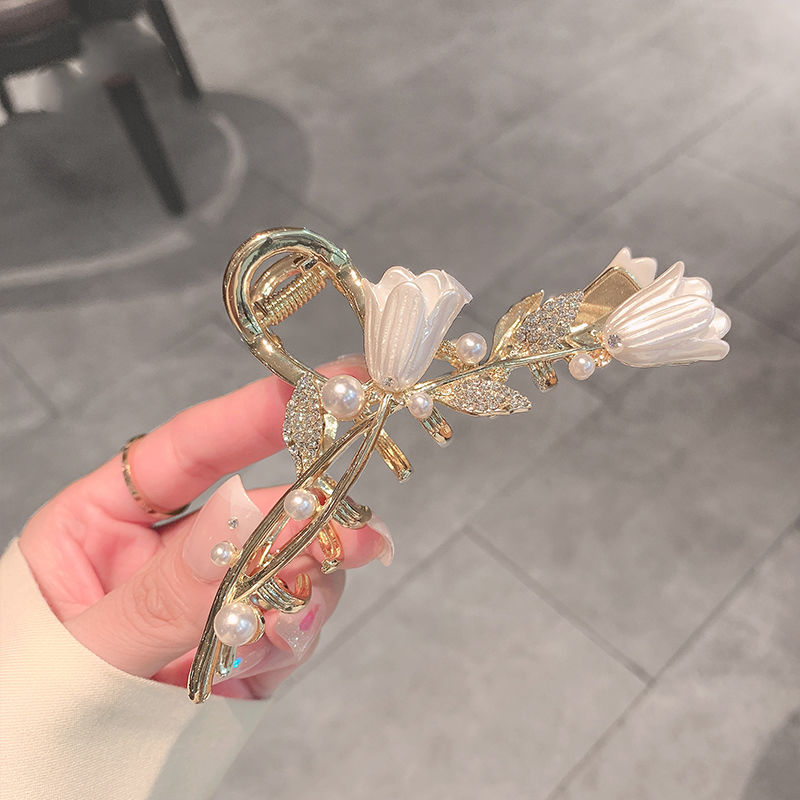Super fairy high-end sense lily flower clip exquisite hair clip female back head large shark clip headdress new