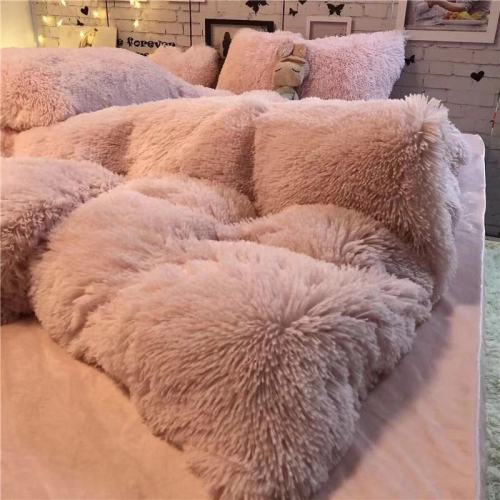 Korean-style romantic and elegant pink mink velvet four-piece set winter warm coral velvet quilt cover bed sheet princess wind three-piece set