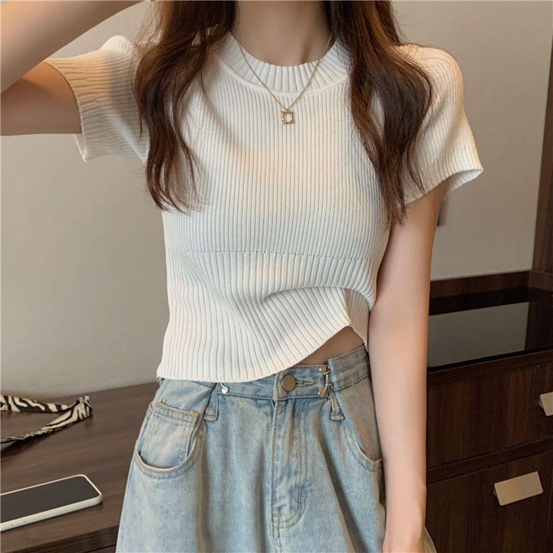 Short-sleeved slim t-shirt French style small shirt western style short tight-fitting ice silk top women's summer and spring latest temperament