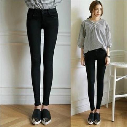 [Buy one get one free the same style] 2023 new women's jeans Korean version slim fit all-match student cropped pants