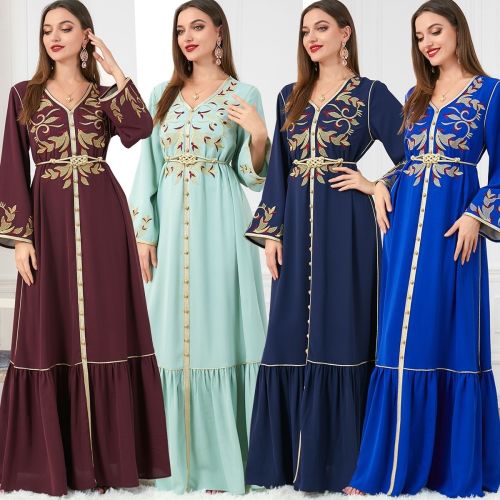 Muslim Fashion Middle East Ladies Arabian Dress Embroidered Round Neck Cross Border Long Sleeve Dubai Dress