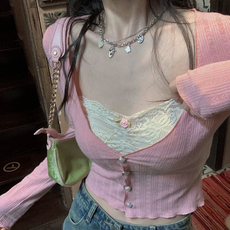 FunnJ Fangji wants to be spicy and small, V-neck stitching lace inner knitted cardigan women's thin bottoming top autumn